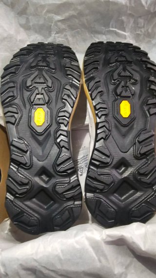 Zapatillas Hoka Mafate 5 T44⅔ Blanco Dorado