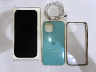 iPhone 15
