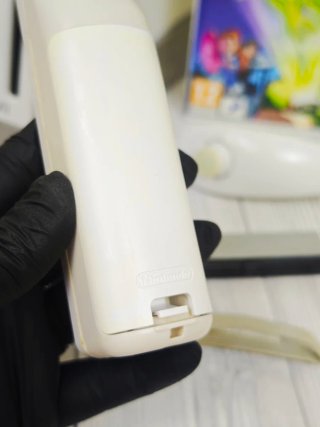 Consola Nintendo Wii Blanca + 2 Juegos y Mando