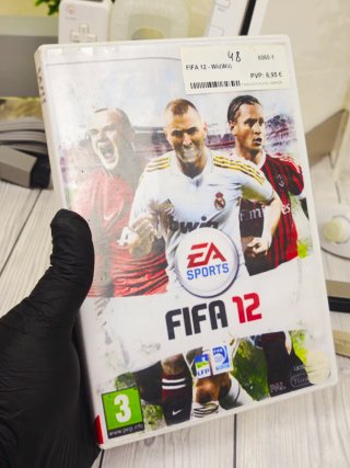 Consola Nintendo Wii Blanca + 2 Juegos y Mando