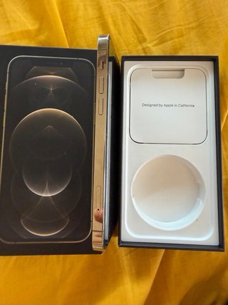 iPhone 12 Pro Oro