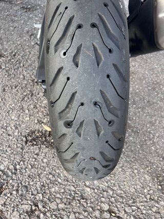 Honda Hornet 500 Negra 2025