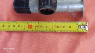 Piedini per mobili metallo e plastica