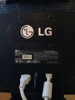 Monitor LG 566LM