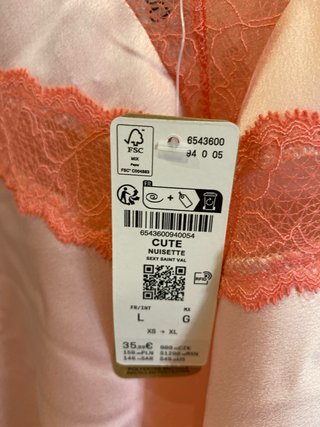 Camisón lencero rosa con encaje