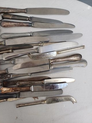 Cuchillos antiguos para manualidades