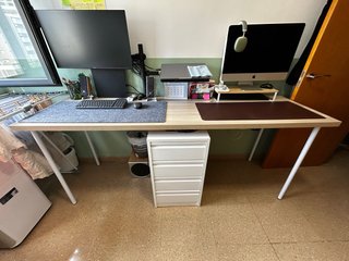 Mesa de escritorio madera y metal