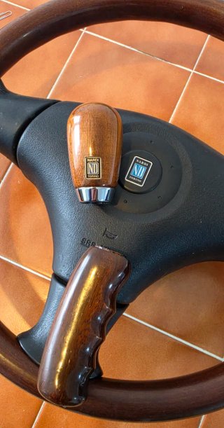 Volante Nardi Madera + Kit Molduras Mx5