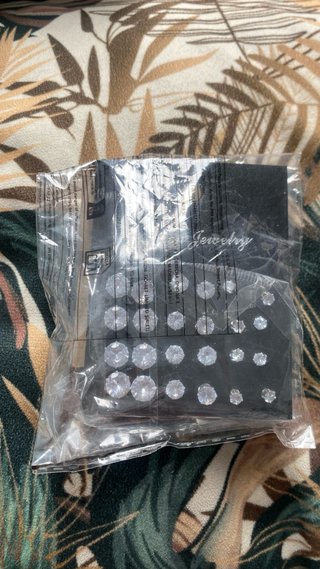 Set de Pendientes Diferentes Medidas