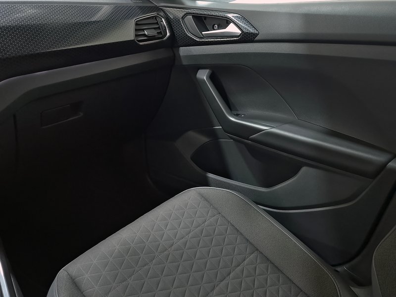 Volkswagen T-Cross Sport 1.0 TSI DSG (2021) 2022, foto 28