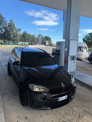 BMW X5 4.0D 313