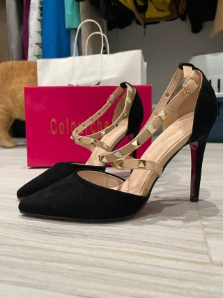 Zapatos de Tacón de Aguja con Tachuelas