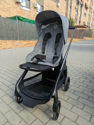 Bugaboo Dragonfly Silla de Paseo + Capazo Gris