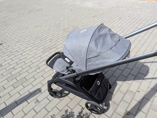 Bugaboo Dragonfly Silla de Paseo + Capazo Gris