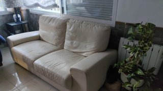 Sofá de piel beige 3 plazas