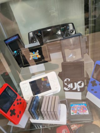 Reparamos consolas portátiles Retro todas marcas
