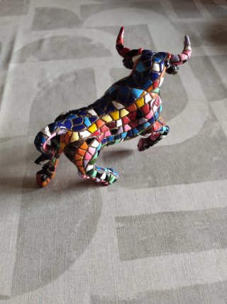 Figura Toro Mosaico Multicolor Barcino