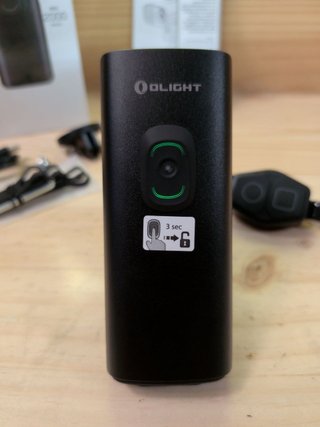 Faro Bicicleta OLIGHT RN 2000 2000 Lúmenes Control