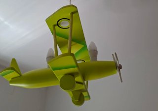 Lámpara infantil avión