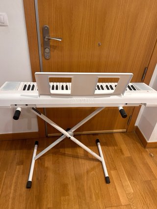 Teclado Yamaha Piaggero NP15 Blanco