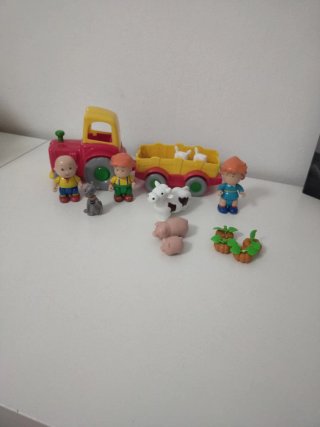 Tractor de Caillou y amigos de la granja