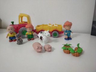 Tractor de Caillou y amigos de la granja