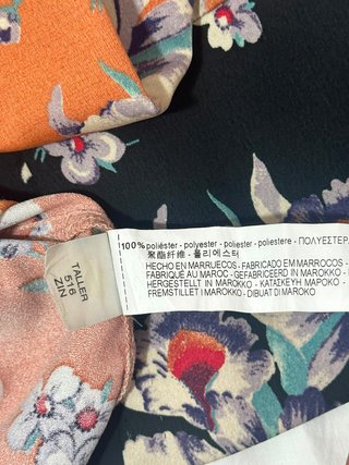 Blusa Zara stile orientale floreale - taglia XS