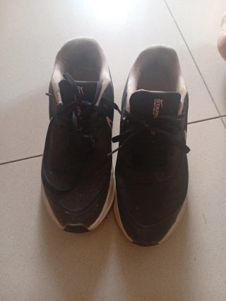 Nike Bambas Negras y Blancas