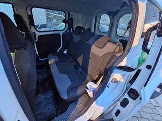 Ford E-Transit Courier 2015