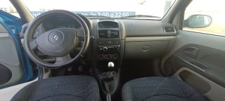 RENAULT CLIO 2003