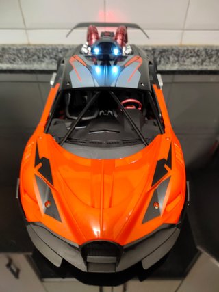 Coche RC 1:6 Tuning con Luces LED + Mando Pistola