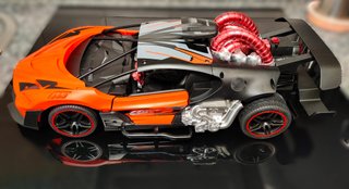 Coche RC 1:6 Tuning con Luces LED + Mando Pistola