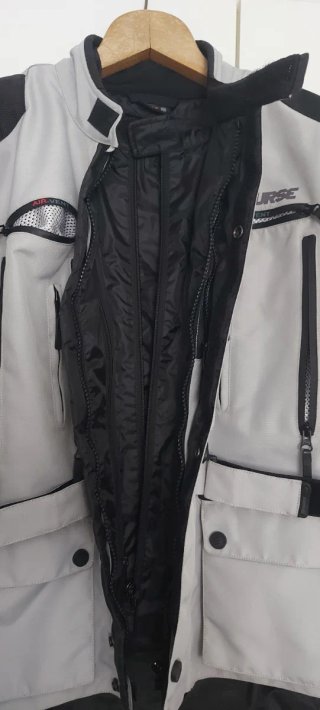 Chaqueta y pantalón moto touring/adventure