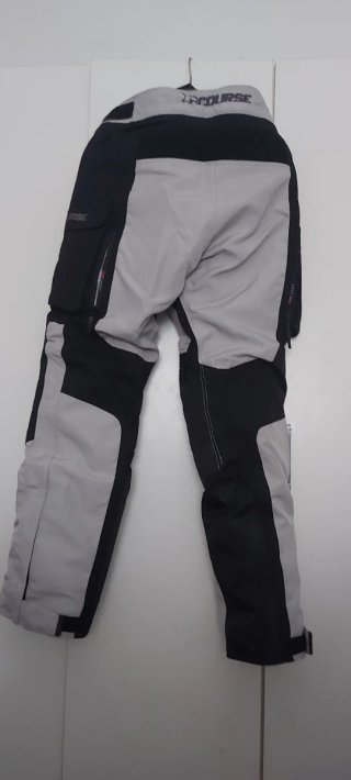 Chaqueta y pantalón moto touring/adventure