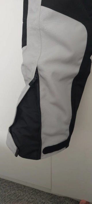 Chaqueta y pantalón moto touring/adventure