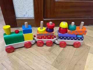 Tren de madera 18 piezas colores