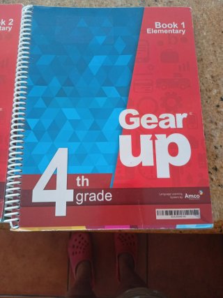 Libros de inglés de 4 de primaria, book 1 y book 2