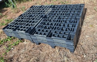 PALETS EUROPEOS PLASTICO