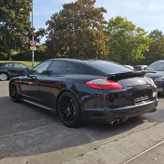 Porsche Panamera 4.8 Turbo S