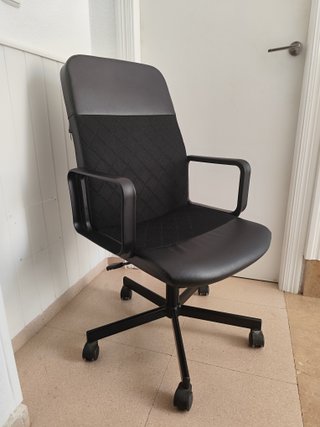 Silla de escritorio Ikea negra