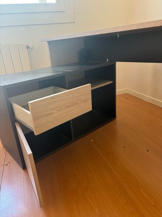 Escritorio XL con cajonera y almacenaje