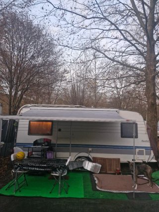 Caravana Hobby Excellent 495