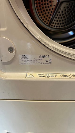 Secadora AEG Lavatherm 59840 - 7kg, bomba de calor