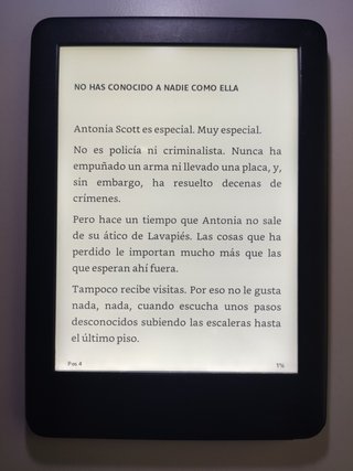 e-Book Kindle 10ª Gen. Luz reg. 6” Wi-Fi + Regalo