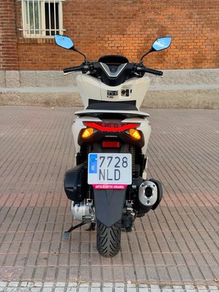 Honda PCX 125 año 2026