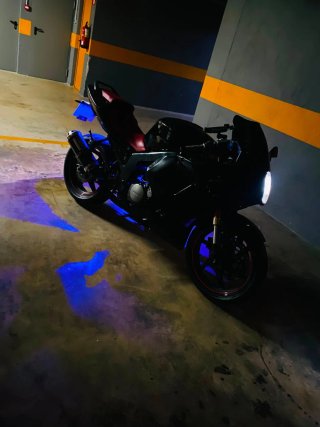 Hyosung GT 125R Negra