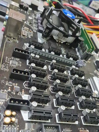 Asus Mining Expert B250 19 ranuras NUEVO EN CAJA