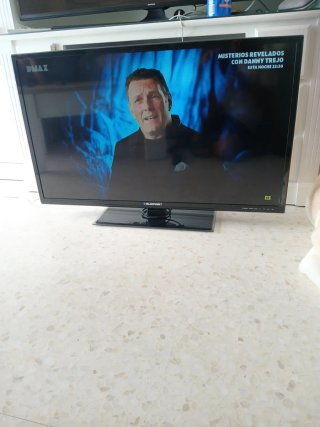 TV Blaupunkt Smart TV (sin mando) 40 PULGADAS