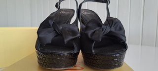 Zapatos de tacón negros Castañer talla 38