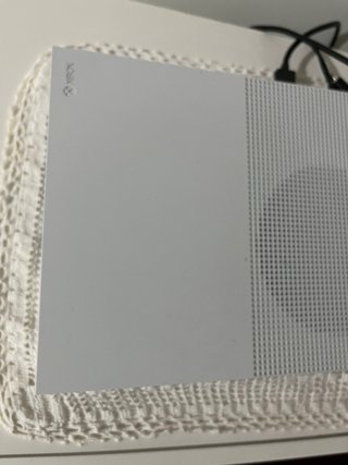 Xbox One S Bianca